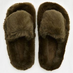 Aerie Green Fuzzy Slides